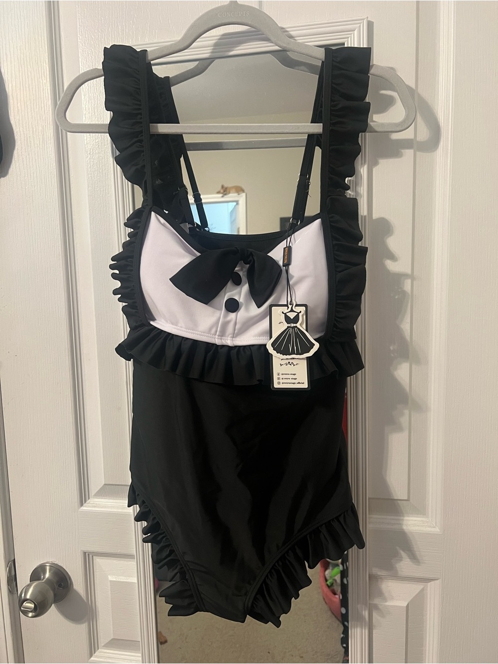 Retro Stage Ruffled Bow-Front Tuxedo One-Piece Swimsuit - Black/White NWT 2X